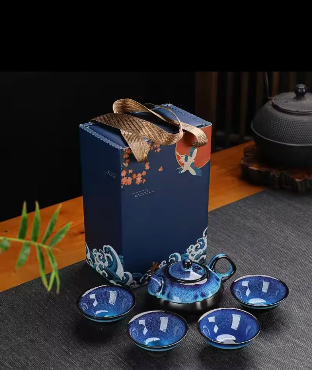 Servizio da tè completo in ceramica