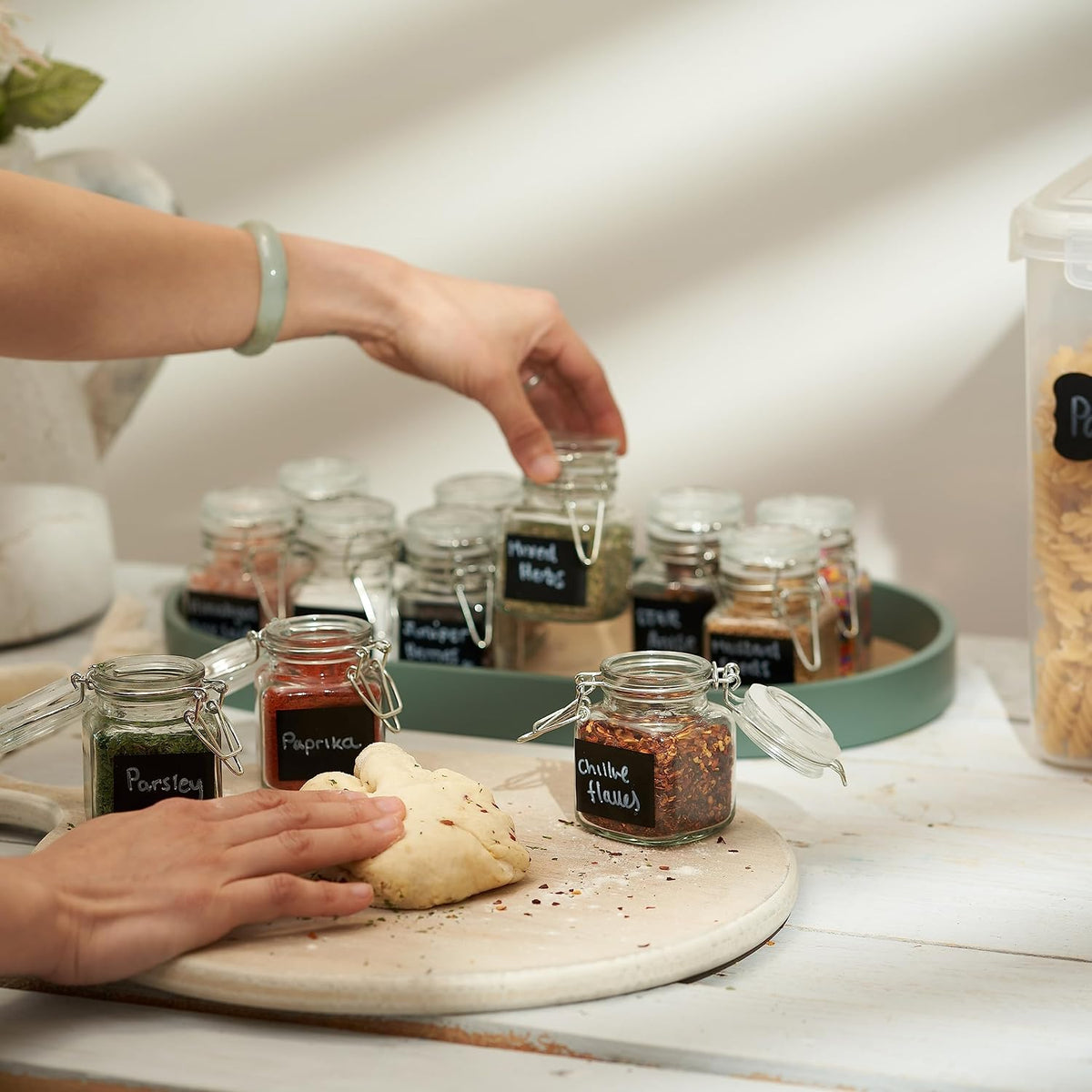 Oak & Steel - 12 Pieces Jars with Lever Closure, 100 ml - Includes 24 Labels and Marker Pen (7 x 5 cm)